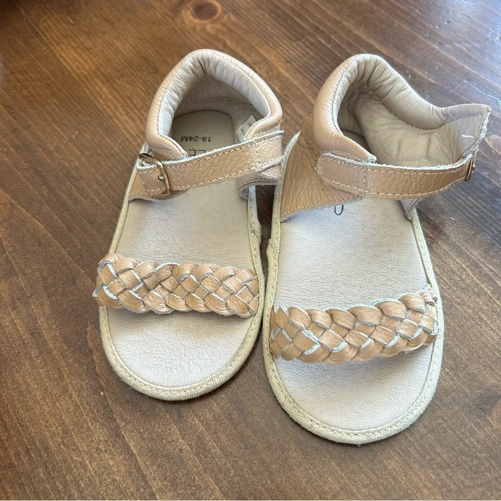 Monkey Feet Toddler Braided Leather Sandals. Size 18-24 months.